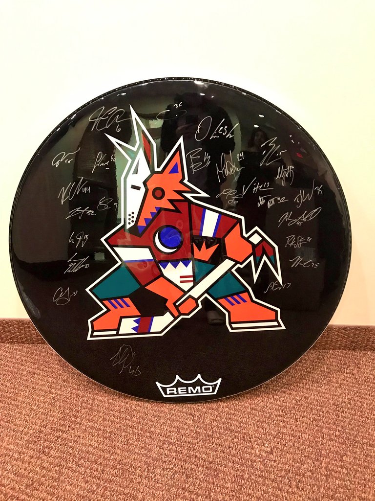 HowlerCoyote's tweet image. SAFTY and tonight is about celebrating #OurPack. Kids Club members can enter to win my season-worn kachina jersey at section 112 and all fans can bid on these awesome team-signed drumheads and more to benefit @YotesFoundation! 

arizonacoyotes.com/jerseyauction