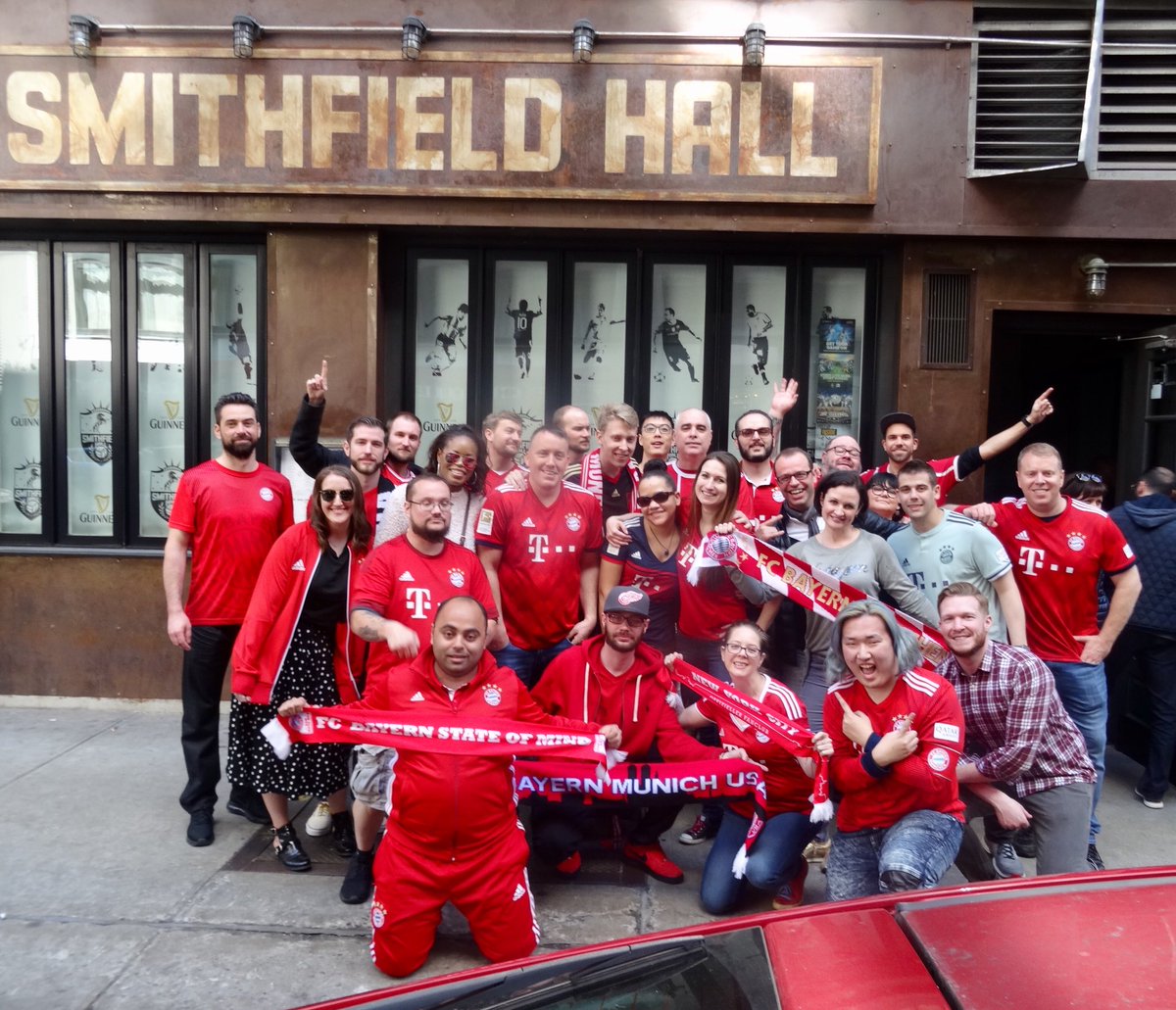 MightyThor72's tweet photo. @FCB_NYC 5-0 in the 100th Klassiker! 1st place in Bundesliga. One for the ages! #FCBayern #FCBayernUS #MiaSanMia #FCBNYC #FCBBVB 🔴⚪️ https://t.co/bYP1Xyctjp