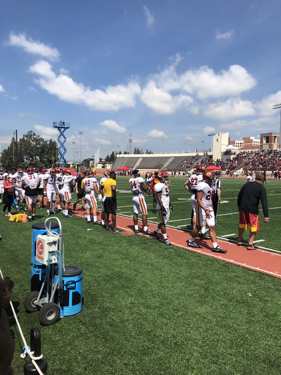 We out here! USC Spring Game! Let ‘em HATE & TALK about it. I’m just gonna continue to WORK & MAKE A DIFFERENCE! 😉💪🏾 #motivation #maximumpotential