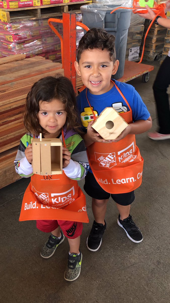 6650 Cypress recognizing my amazing kids workshop captains and helpers!  400+kids 🎉 @Allen83hd @LauraBarnesHD @DesireThorpe <a href="/OperaMichael/">Michael Opera</a>