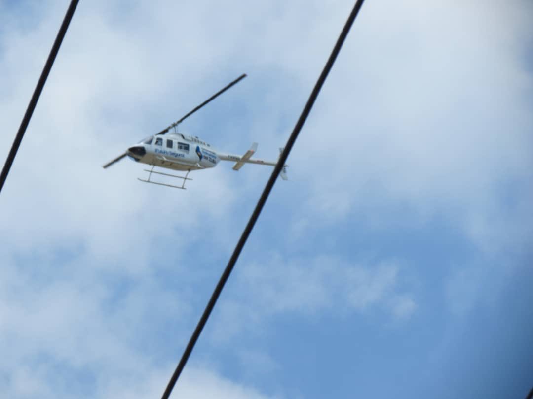 DesiBarboza's tweet image. Que Venezuela y el mundo vean como fuimos brutalmente reprimidos en el Zulia. Hasta desde un helicóptero nos lanzaron bombas lacrimógenas. 

@OmarPrietoGob y sus esbirros deben saber que los delitos de lesa humanidad no prescriben. No se confunda, pronto van a pagar.