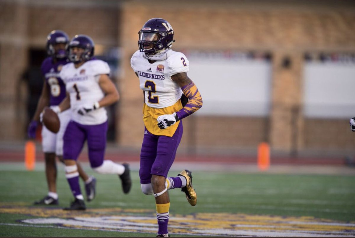 Thankful and blessed too receive another offer from western Illinois university 💜💛 <a href="/_CoachElliott/">Jared Elliott</a>