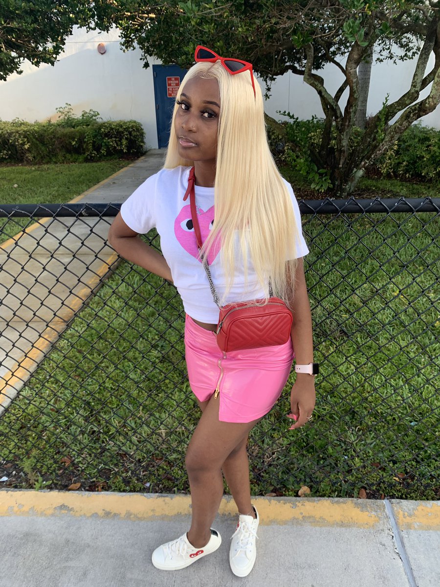 keyaachantell's tweet image. put the pressure on em when they thought i would ease up..🥴👅 #gradbash2k19 🥵