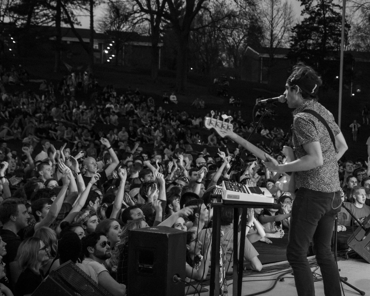 WCCRPurdue's tweet photo. If you're near Slayter, you may be getting a sneak peak at Houndmouth! But for now here's our final #RewindTheQuad to our first show on Slayter with @smallpools for Rock the Quad 2016! https://t.co/mo19dCo9jk