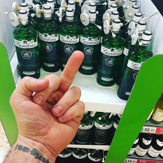 tigsoldbits's tweet photo. you know what time it is 🥃🔥💦 tag check.....
♣️♥️♠️♦️🍂
#SOUTHSIDE...🃏
TIGS OLD BITS 
22 HIGH STREET 
OLD TOWN LEAM 
CV311LW
🥃🍂🃏@tigoldbits #tigoldbits #tob #liquorinthefrontpokerintherear  #cheers #whiskey #whisky #cigars #poker #firewater #scotch… https://t.co/0sHPZNocXi https://t.co/sOVSQoAzqt