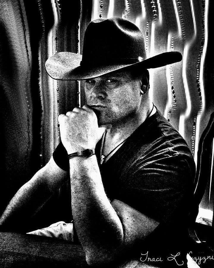 11emma279's tweet photo. Follow my other Twitter Pages "Partner"
I will follow you ASAP
Hub Jr "COG"
@HubReynoldsJr
@HRJPhoto @TheHubsterHRJ @HellImJustMeWo1
https://t.co/INbiYHwc5I "WANTED"
"Hell I'm Just Me" Rider's
hubreynoldsjr@gmail.com
#follow #risingstar #photographers #BlastFMCountry
#hubjr https://t.co/vAu7rQM5Bt