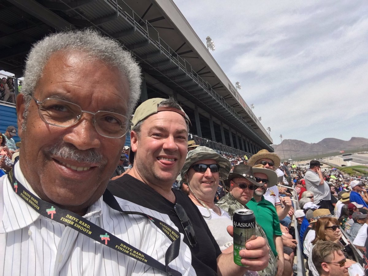 gtemplema's tweet photo. #tweetMYseat Some first timers - loving it! https://t.co/pXnOr5jIfg