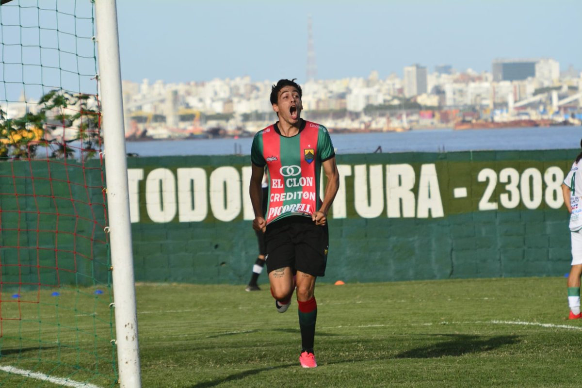 Así, con el alma, <a href="/pablopereira19/">PABLO PEREIRA</a> y @Camilocandido13 gritaron sus goles esta tarde. Fotones de <a href="/adribarreto90/">Adrian</a>.