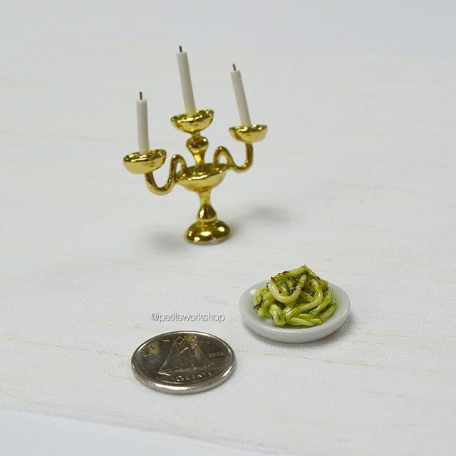 PetiteWorkshop's tweet photo. Super tiny plate of pasta ✨🍝 what’s your favourite pasta sauce?

#petiteworkshop #miniaturefood #clayminiature #miniatureart #torontoartists #clayart #thingstodoinmarkham #markham #foodart #handmadetoronto #handmade #artisan #madeintoronto #richmondhill https://t.co/R8IKvtcOl0 https://t.co/qgss5ES3qV