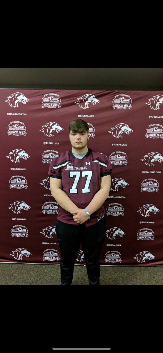MCPaytonMC's tweet photo. Had a great time at SIUC’s junior day visit. Thank you for the opportunity! @TrevorOlson62 @SIU_Football https://t.co/SUlwzs9eiZ