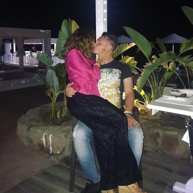GiuliaBaldi94's tweet photo. Buon compleanno Leo ❤️
•
#sharmelsheikh #thebeach #vacanzapernoi #noidue #leoegiulia #marebello #iloveviaggiare #amoviaggiare #iloveviaggio #viaggiare #instatraveller #travelblogitaly #blogdiviaggi #blogdiviaggio #igeritalia #influenceritalia #travelblog https://t.co/S3YpeAP22X https://t.co/k0n1oNIHFx