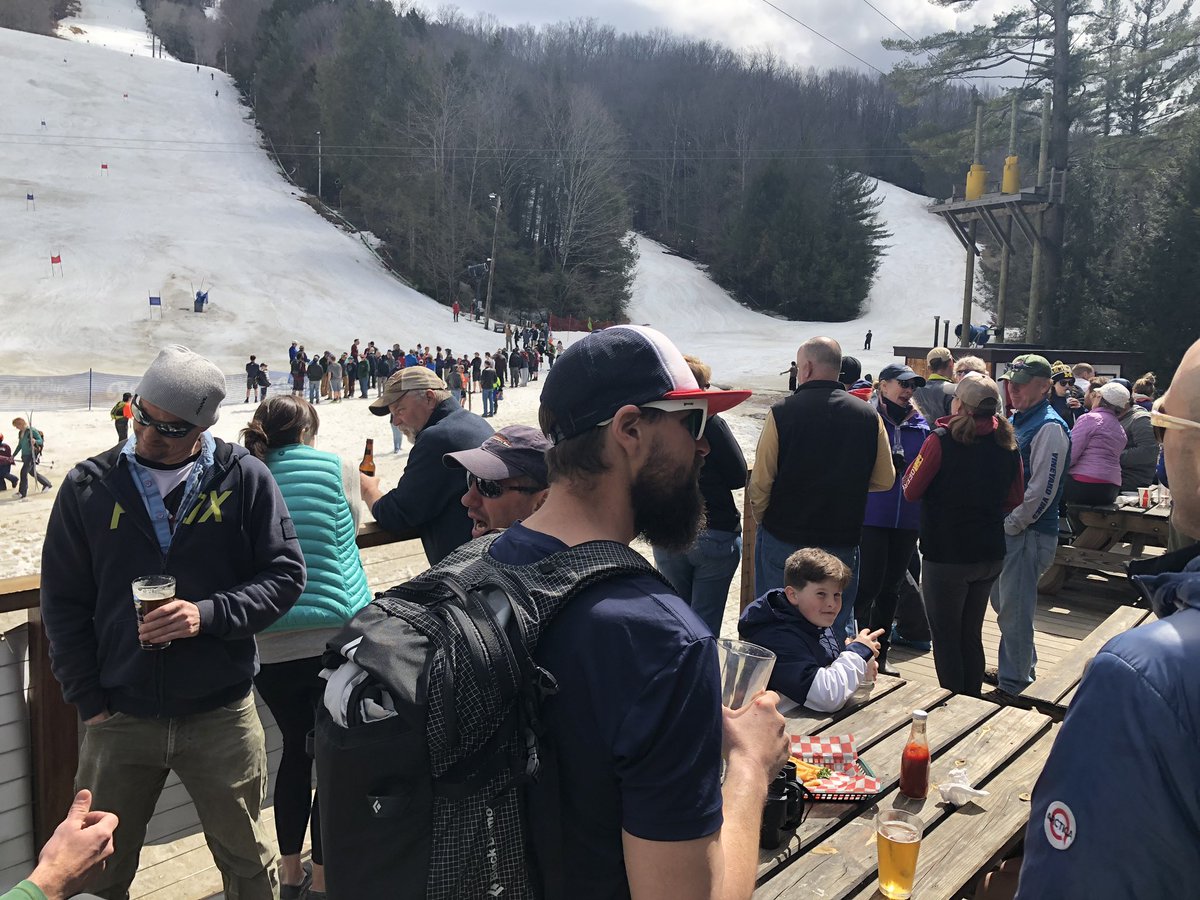 Adam Hinds tweet media