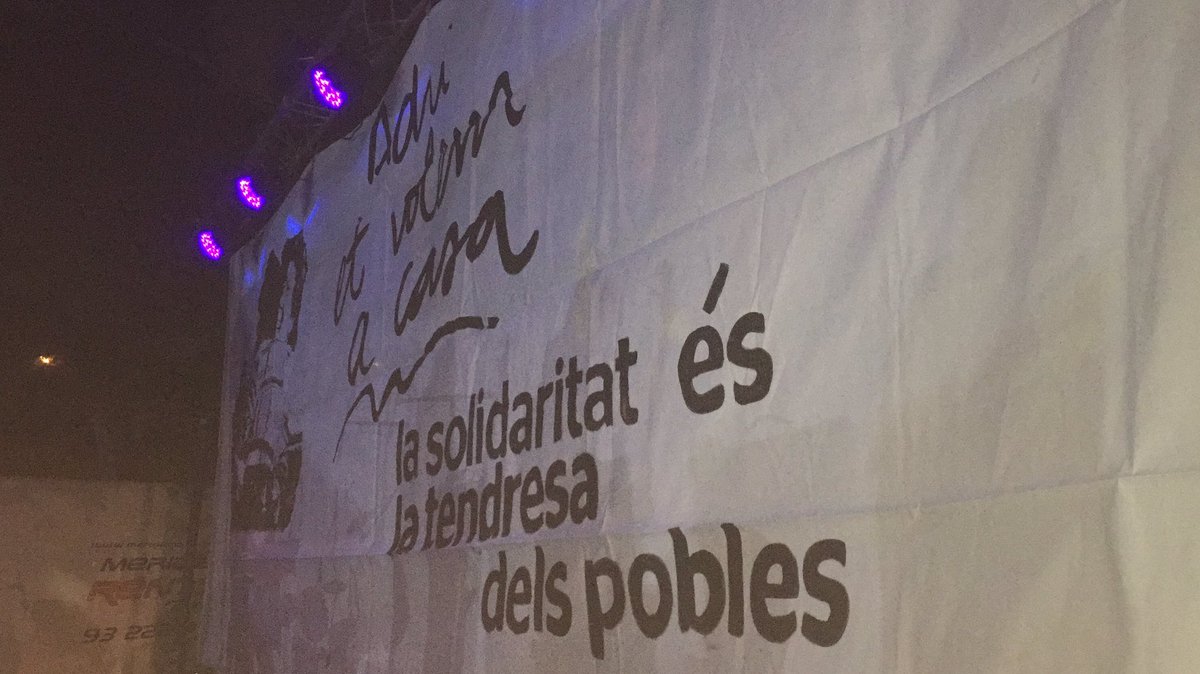 EtVolemACasa's tweet photo. La jornada antirepressiva #6ASeguiremLluitant continua! 

Ens veiem al Parc de les Tres Esplugues amb: 
-Atzagaia
-Insershow
-Newgate

#AdriEtVolemACasa https://t.co/HWRy1C7bJ9