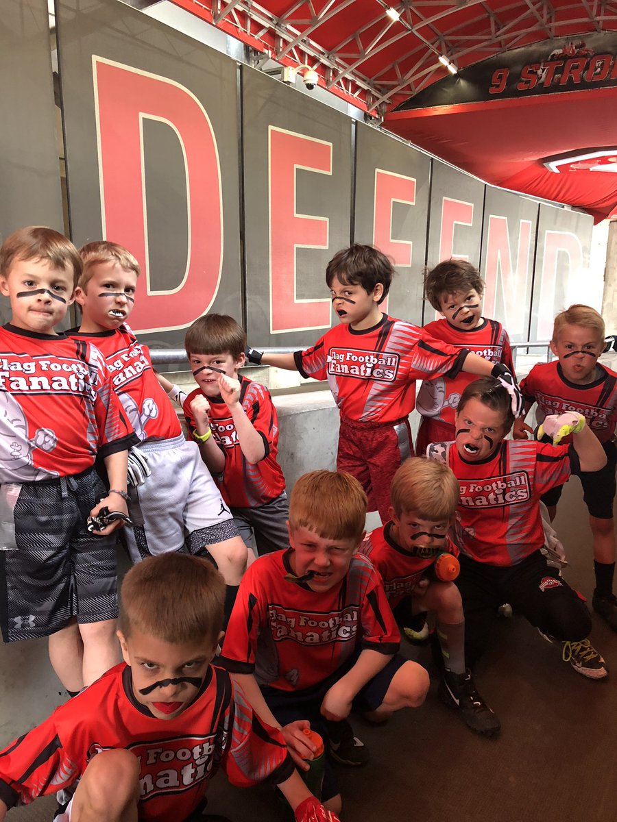TaylormJones47's tweet photo. Showed out in The Shoe! #PlayFanatics #SpringScramble #OSU
Cc: @FlagFootballFan https://t.co/3G9pYur8n7