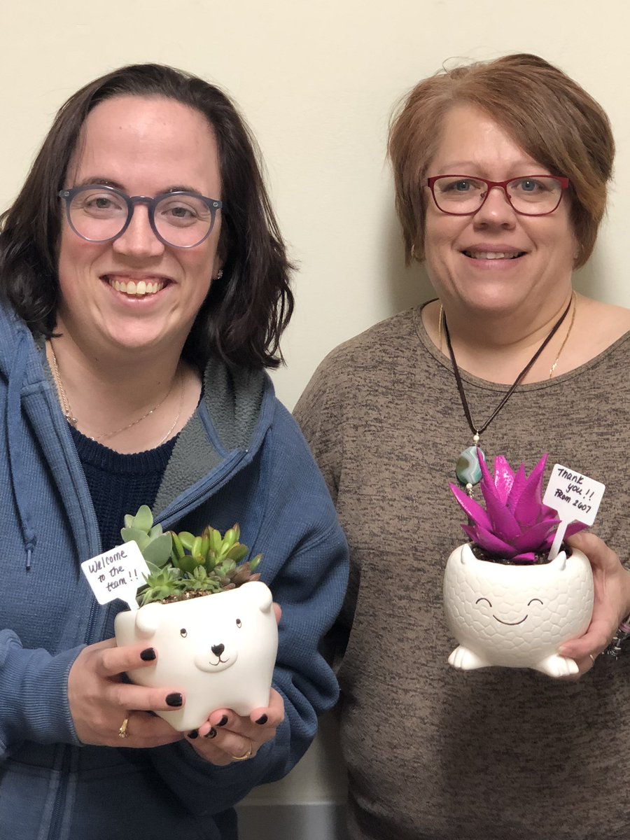 Marlboro2607's tweet image. A big WELCOME to Allison, the new ASDS in 2607 Marlboro!! And a Huge THANK YOU to Toni &amp;amp; Sharon for helping us out during the transition! #D316 #springhiring @KJChamberland @BrendaKearney4 @Lisachiras @lisa_deady @DelvecchioA