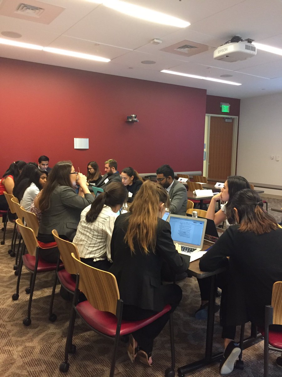 CCTV_AMWHO's tweet photo. #AMRO: Hard at Work or Recreating The Last Supper #AMWHO2019 https://t.co/60pitm2Cxd