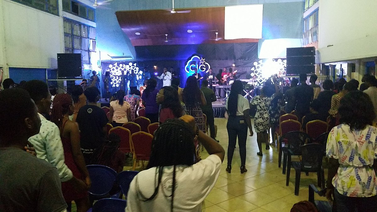 epsuknust's tweet photo. Too much Love

#CIG19
#epsuknust
#live
#queensHall
#knust
#alimni
#DeclaringHisGlory
#worship
#drama
#spokenWord
#Christ
#Glory
#dance https://t.co/fO5wH1FTKY