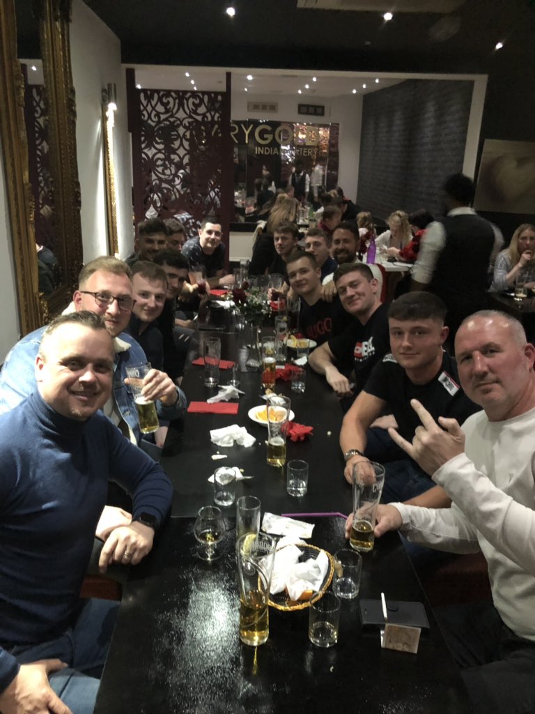 Lads night out.
.
#Upthetree 🌲🌲🌲