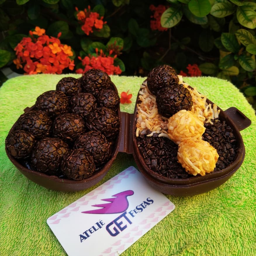 LauradaleWit's tweet photo. Hoje foi dia de parceria tupperware Queimados e Ateliรช GET festas ๐
Obs. Brigadeiro blend e cocada cremosa ๐
@tupperware https://t.co/CiMsU6Kerp
#tupperware #tupperwarebrasil #tupperwareonline #tuppylovers #loucosportupperware #loucasportupperware #amotupperware https://t.co/DPKwJTkskf