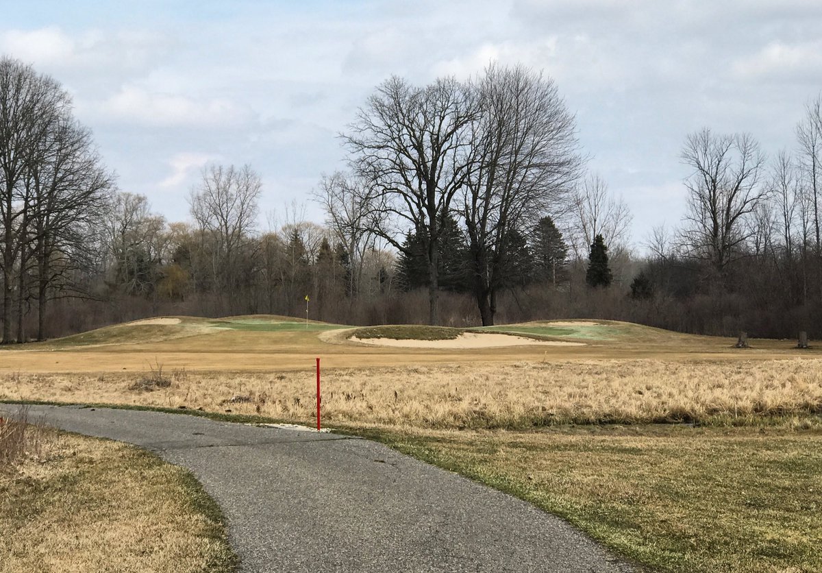 Pohlcat Golf Course tweet media