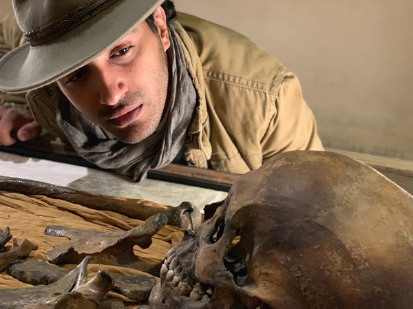 Egyptologist <a href="/ramyromany/">Ramy Romany</a> investigates the spellbinding secrets of the most fascinating ancient tombs <a href="/Discovery/">Discovery</a> tinyurl.com/yxpo5tux