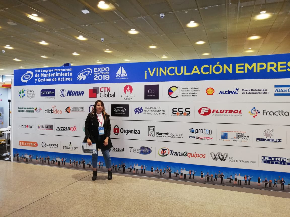 Nurexlubricants's tweet photo. Proquimsa dijo presente, esta semana participamos en el Congreso de Mantenimiento y gestión de activos #CIMGA #2019 #Lubricantes# Grasas# Resinas # Epoxicas #Bogota #Proquimsa YUNARI VILLAMIZAR NIÑO https://t.co/Mxw3xY2zPZ
