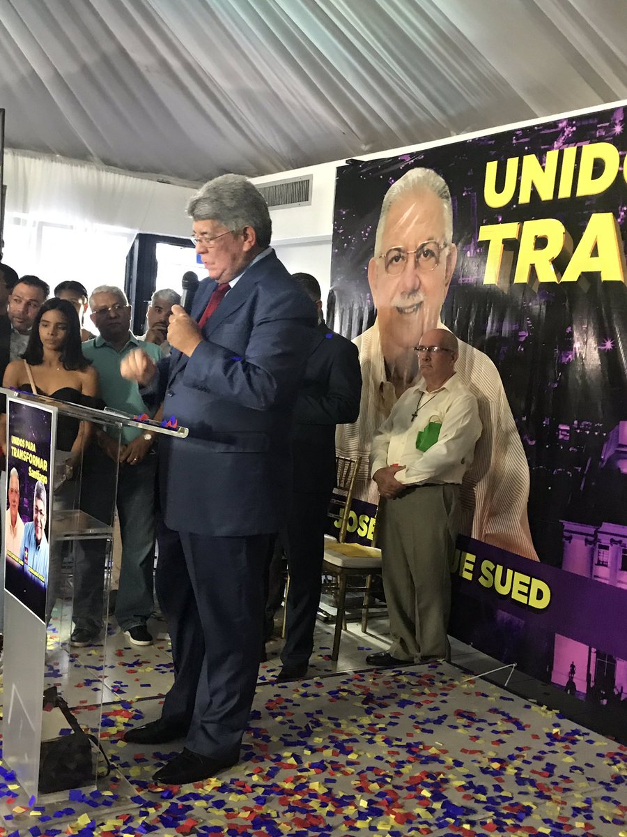 sagrariogomez's tweet photo. Mi sindicatura no lastimará la dignidad de ningún ciudadano, vamos a #TransformarSantiago en una ciudad segura e incluyente, en la que nuestros hijos y nuestras familias, puedan caminar libremente y sin ningún temor. #JoséEnriqueConFERNANDO https://t.co/jLBxmpF6Iy