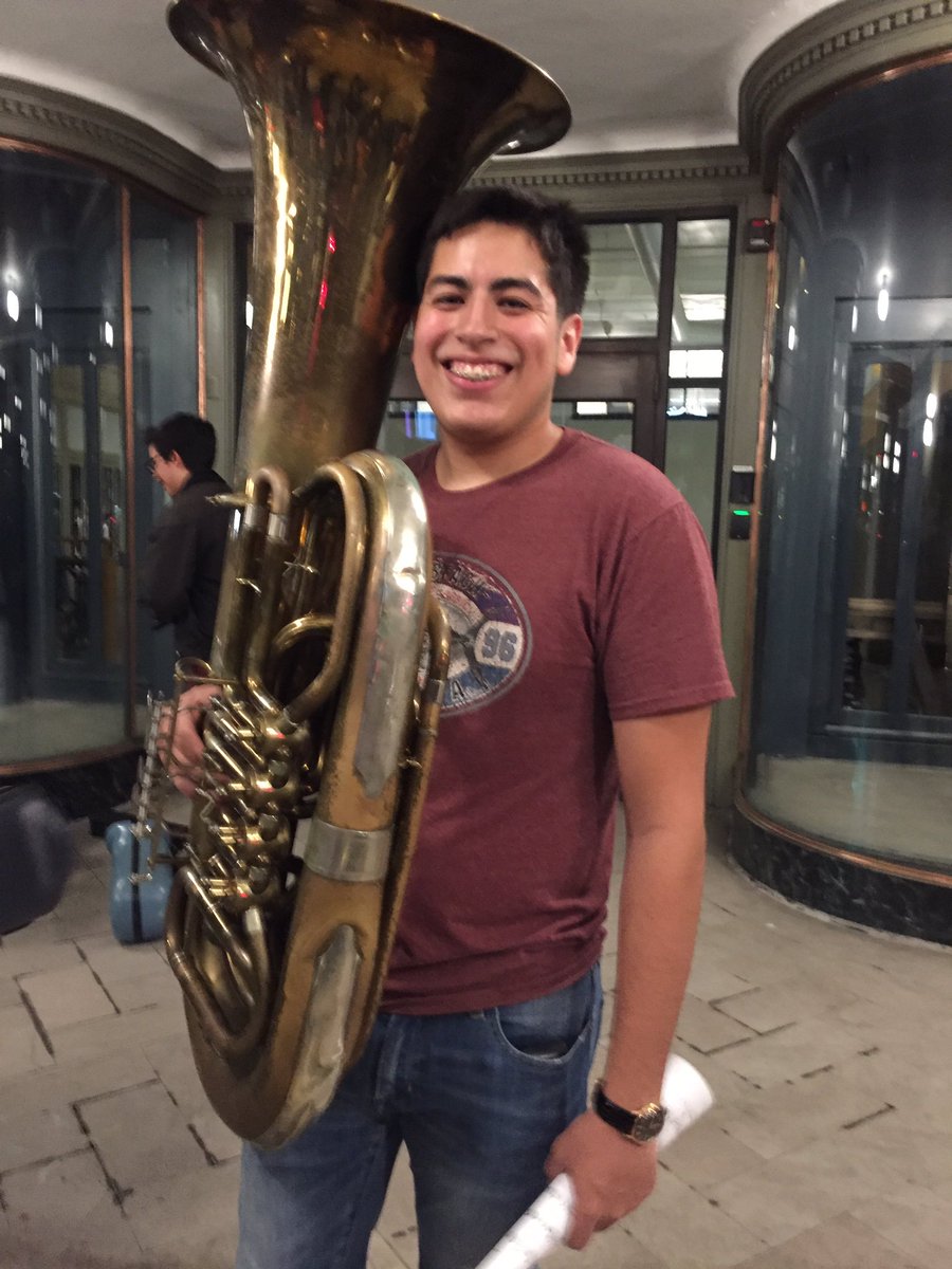 BLS_Alpha's tweet image. And just like that our first performance has become history 🤩🤩 

This is just he beginning of Beta Lambda Sigma’s journey in music and we can’t wait to show our San Antonio community what we have in store for the future ❤️💚🖤  #music #ΒΛΣ #utsa #WWR