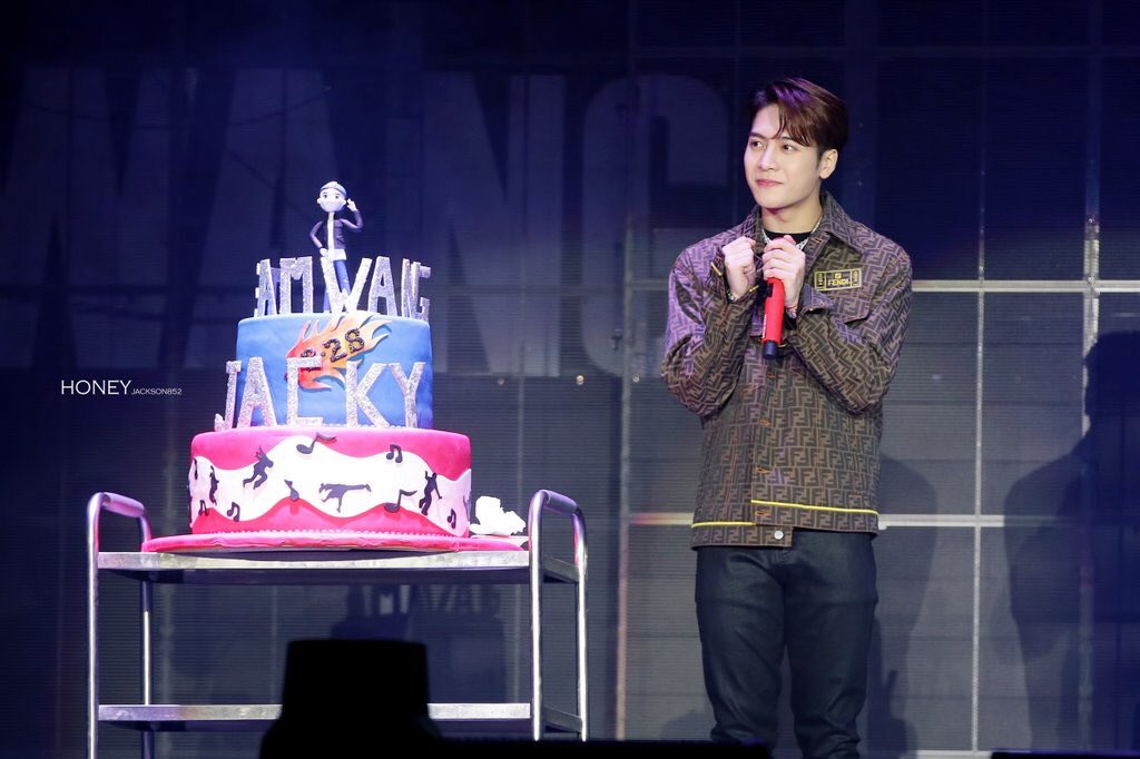 a happy birthday boy 🎂☺️

190323 ⭒ honey