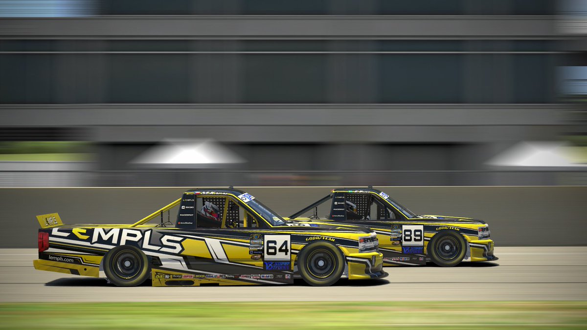LEMPLSRacing's tweet photo. Having fun practising for the @SocksOutRacing V8ST at @BarberMotorPark https://t.co/xcRPmTADX4