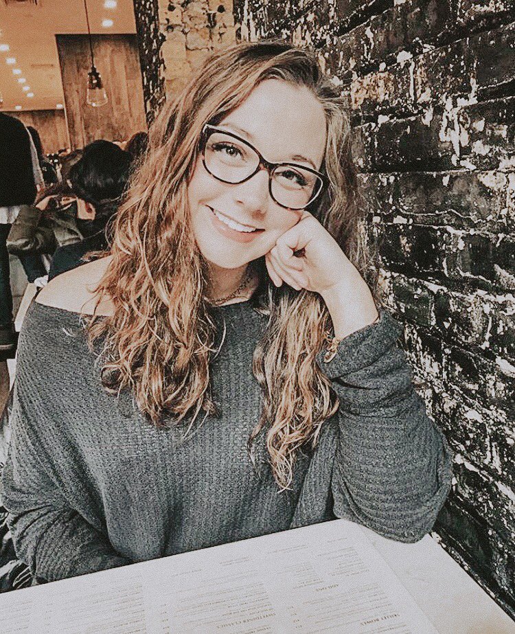 Meet our newest #sweethearts for the 2019-2020 academic year, Ellie, Marissa, Fiona, and Haileigh! Wanna know more about them? Check out our Instagram to get to know the newest members of Xi-Xi’s family (link in our bio)!