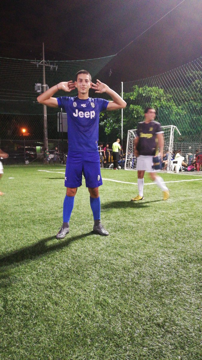 SauferFC2016's tweet photo. La figura del partido @Chelo12Martinez https://t.co/AO3jl8EXdx
