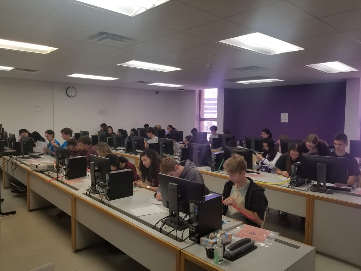 rupeshagarwal's tweet photo. Its was a very long but awesome day of judging the "Protein Modelling Event" in the TN State Olympiad. Young minds starting early with modelling.#compchem #scienceOlympaid https://t.co/TA59WEP7oZ