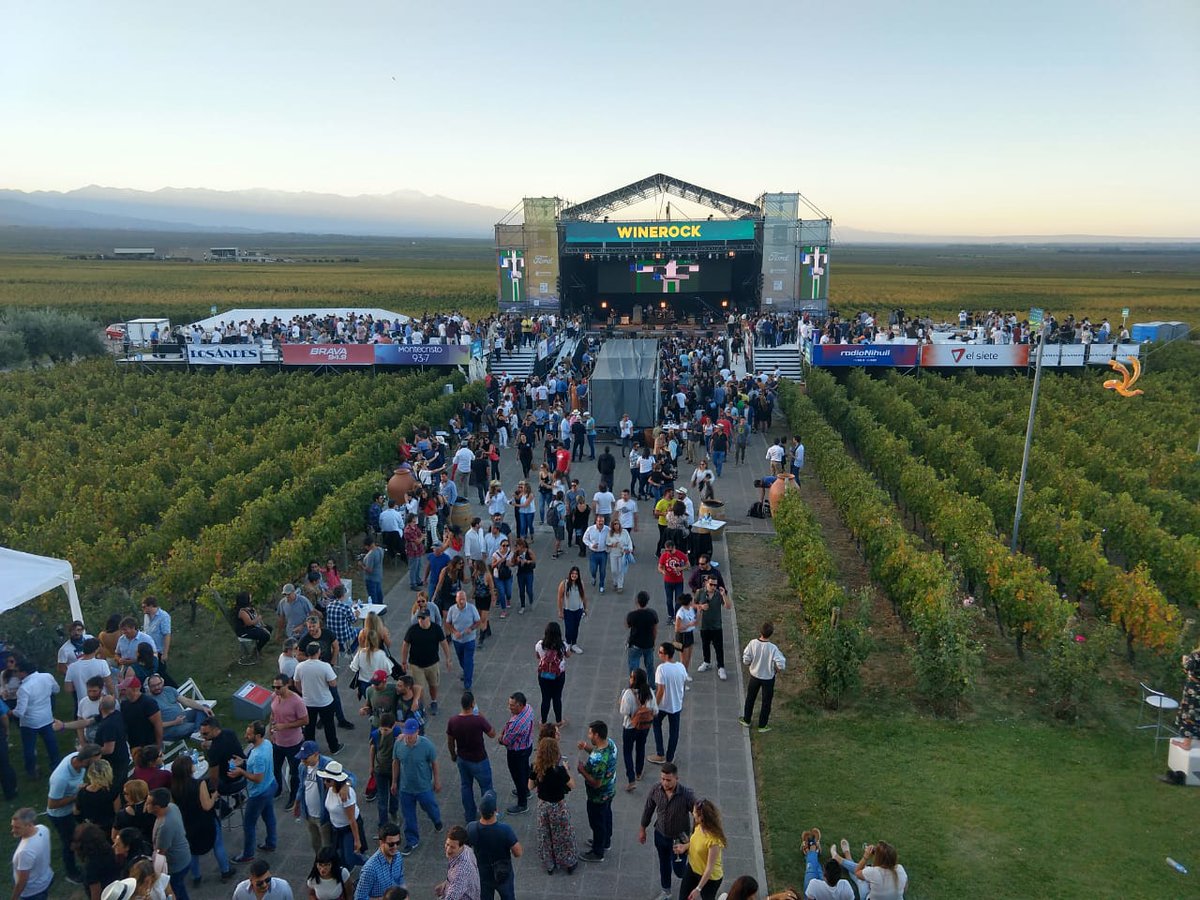 WINEROCK tweet media