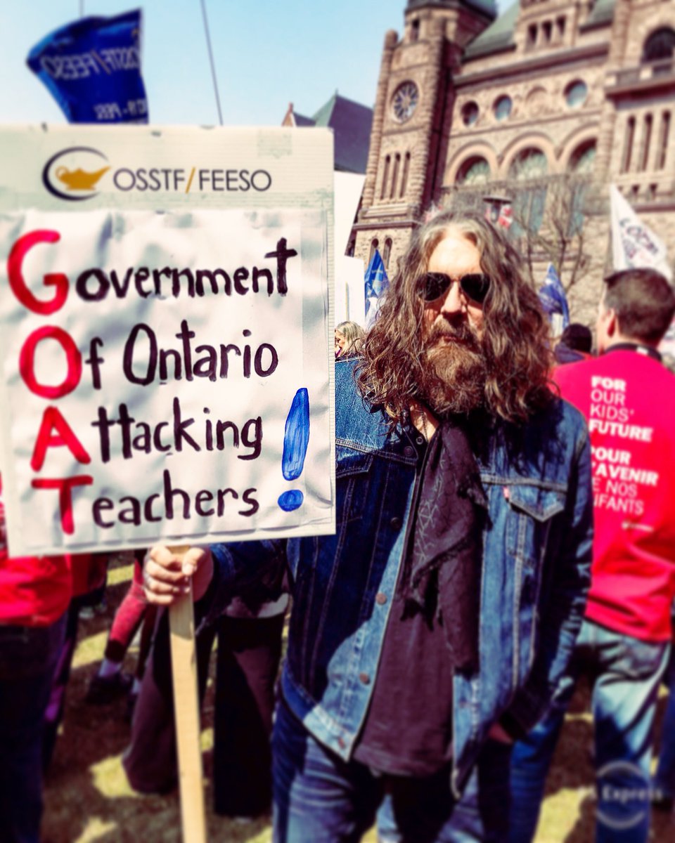leeharveyosmond's tweet photo. #Protesting against the Hateful @OntarioPCParty &amp; that Horrible  @fordnation  #queenspark #toronto #RallyForEducation https://t.co/DuDIqUvlzK