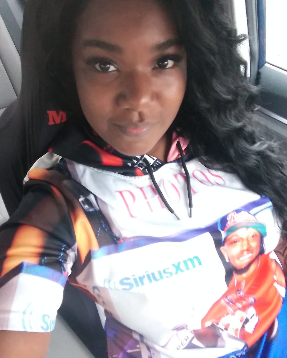 ruffin_shynetta's tweet photo. I was blessed again to see #Mystikal. That was my 6 time seeing him live all the way from Florida to Georgia he tore up the stage like he always do and stopped to take pics with his fans I will always be a Mystikal fan nothing will ever change that @ItsMystikal. #teammystikal https://t.co/8CSO0X9m3b