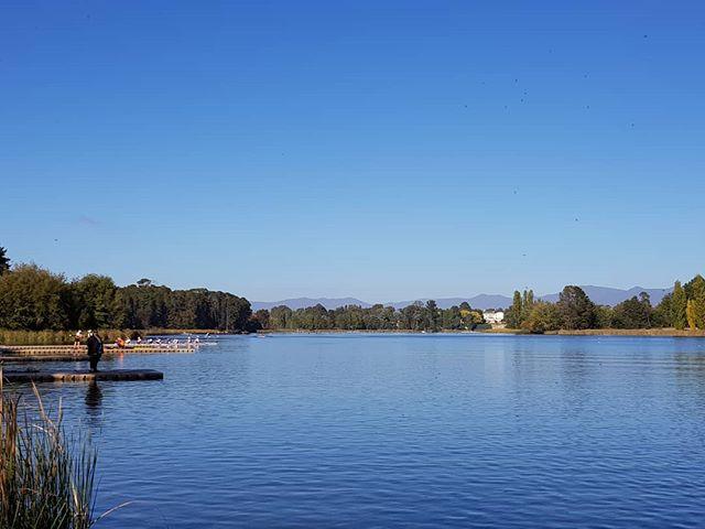 rowingact's tweet photo. What a beautiful morning for the last day of summer racing!
#rowing #rowingact #actrowing #Canberra #CanberraSport #CanberraLife #canberratimes #visitcanberra https://t.co/A6IvxLtNTC https://t.co/8rudgs86Ky