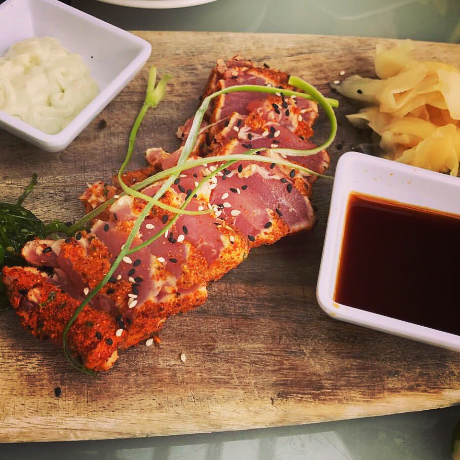 EdgewaterSD's tweet image. Serving up our #ahituna in a different way — Thank@you to guest IGer @ 0ryansnyder0 for dining &amp;amp; posting📸! 😋 #stayhungry #seafoodsaturday