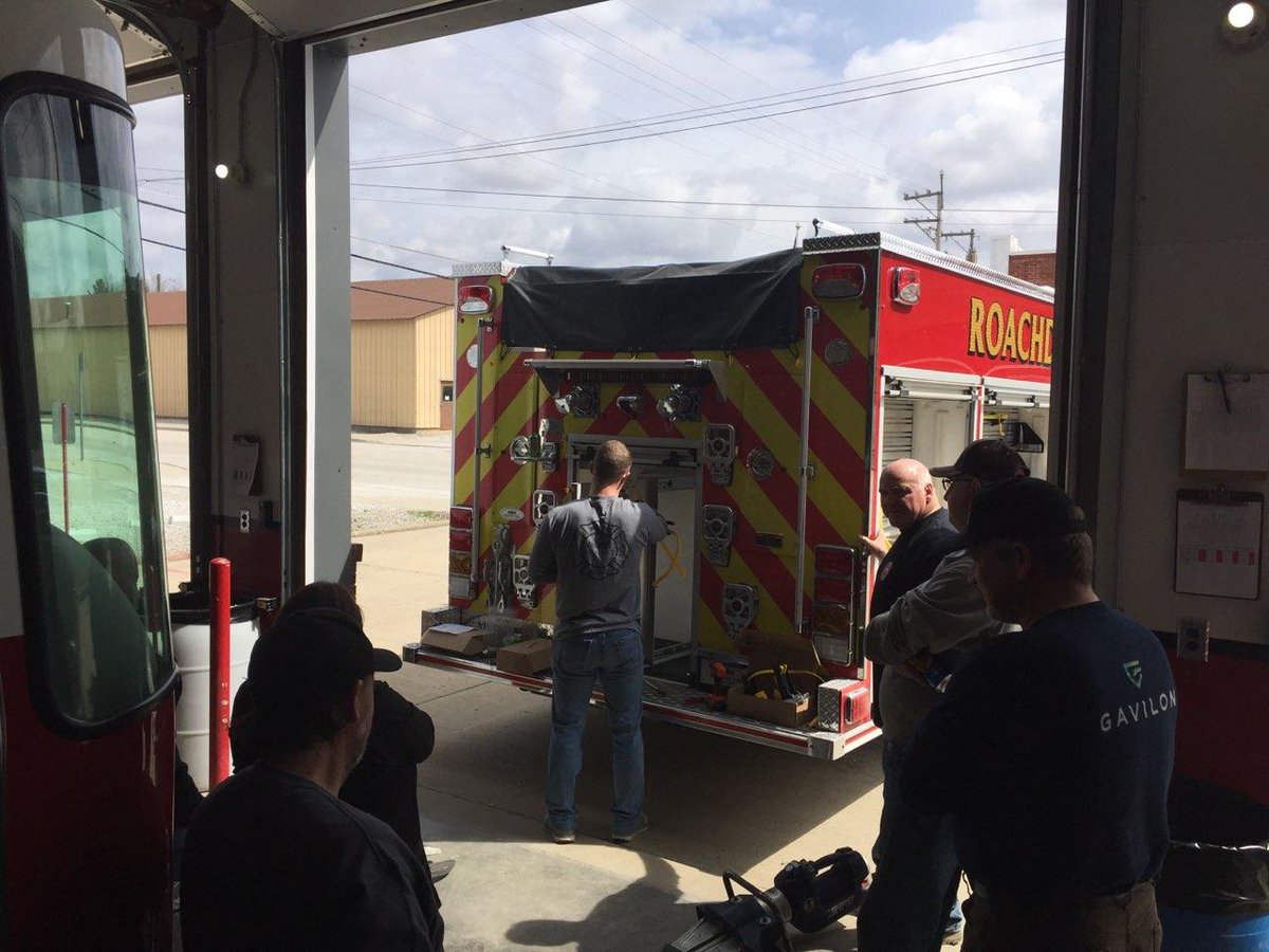 MidwestFire's tweet photo. A detour on our way to #FDIC2019 to do some equipment mounting. #midwestfire #firefighters #firetrucks https://t.co/2D9yeEGH9j