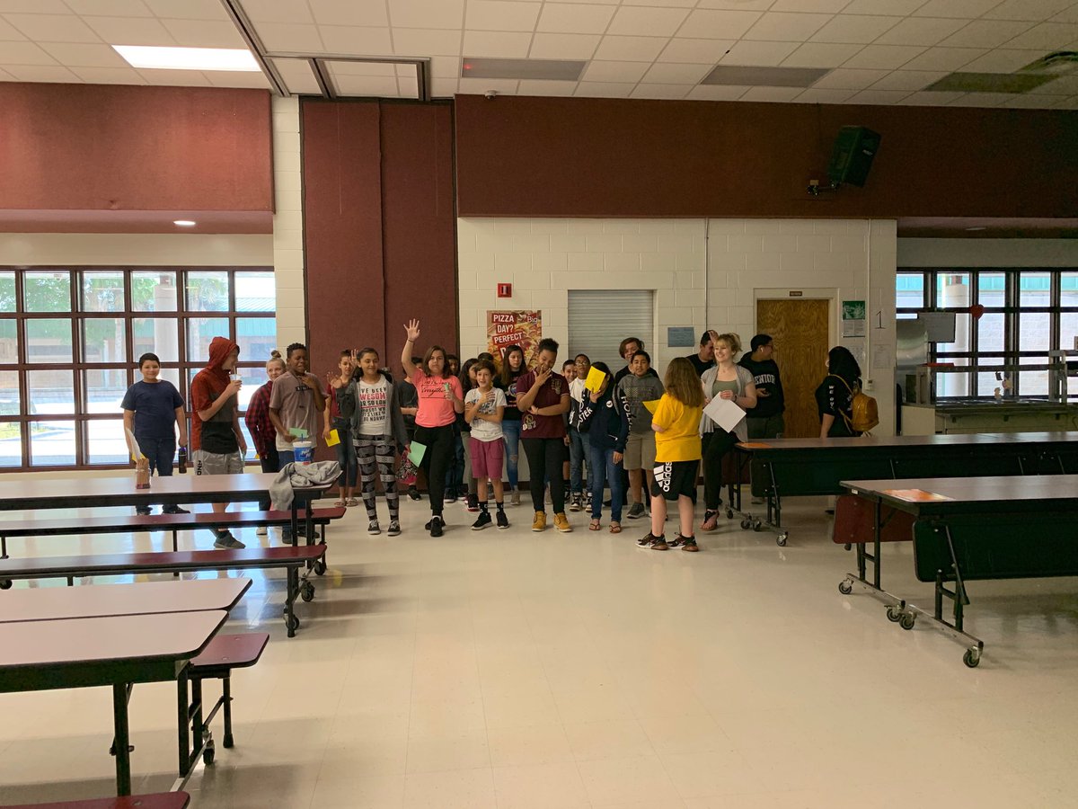 KarenMChenoweth's tweet photo. Our students spent 6 hours today reviewing Math, Sci, &amp; ELA standards at our @galaxyrockets Bootcamp. Thank you to all our dedicated teachers! #FsaReview #TitleOneRestartGrant See you next Saturday again kids!! 💙🚀 https://t.co/bv87que7vC