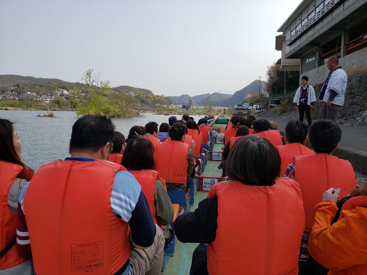小鈴木 愛知県住みます芸人 本日 犬山城遊覧船最終日 お花見人力車も最終日 遊覧船 アンクラ 小鈴木 人力車 なべ ユーチン 犬山祭は絶賛開催中