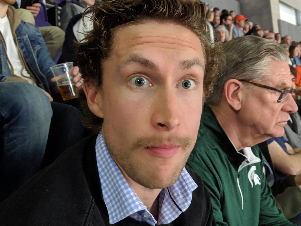 shoeboy7's tweet photo. #finalfour @Swagsheim https://t.co/zvun18FO1h