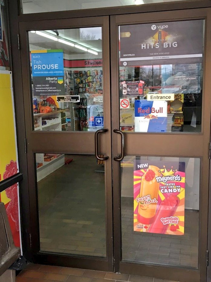 More &amp; more businesses like the <a href="/AlbertaParty/">Alberta Party</a>'s small business platform, such as tackling commercial landlord- tenant agreement issues &amp; problem properties, and a fairer taxation system. These folks live in our riding, and they support us. #community #abparty #abvote #abpoli #yeg