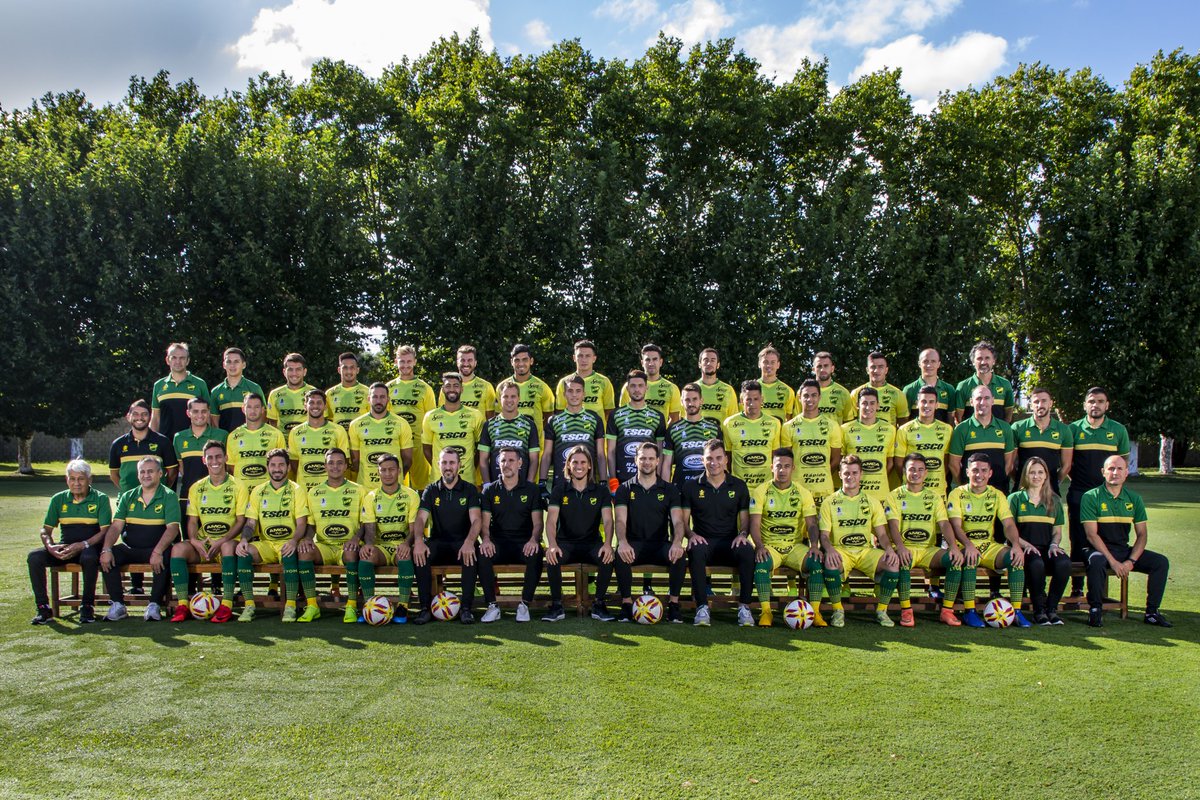 ... yo no festejo subcampeonatos
... nadie se acuerda del segundo
Frases de exitismo, que no tienen sentido.
En @clubdefensayjus SI festejamos el 2do puesto porque valoramos la entrega, el esfuerzo, lo hecho x el plantel. Orgulloso de este Defensa y Justicia. Campañón