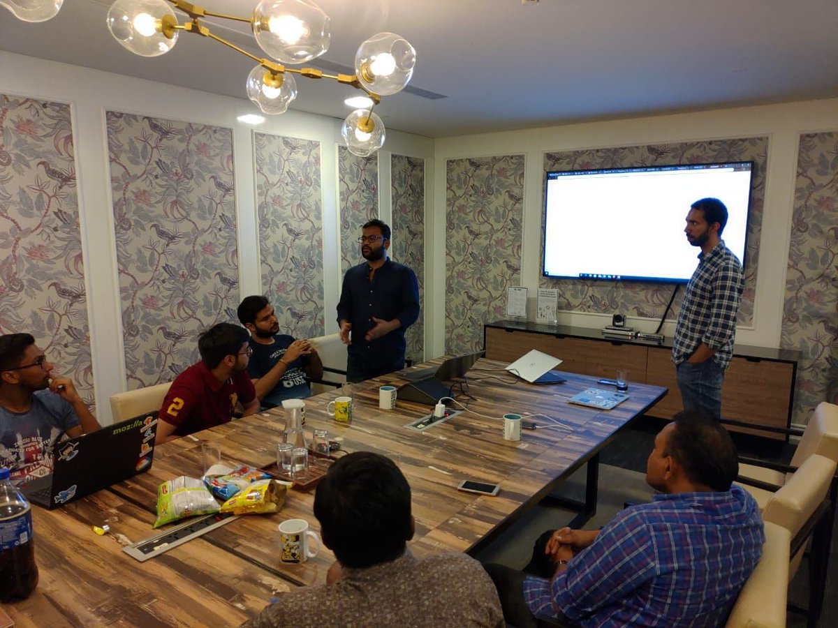 murmurdapp's tweet image. We had a great time hosting all of you who joined us for the #devmeetup yesterday @CoWrks It&apos;s wonderful to be helping advance the #EOSIndia community and we look forward to doing more such sessions. Big shout out to our partners and sponsors for making this happen!