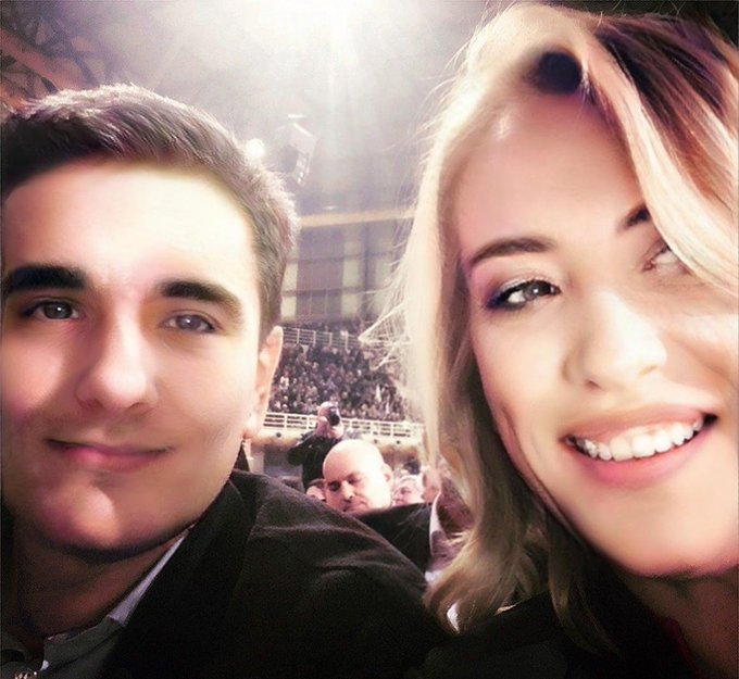 Προβολή εικόνας στο Twitter