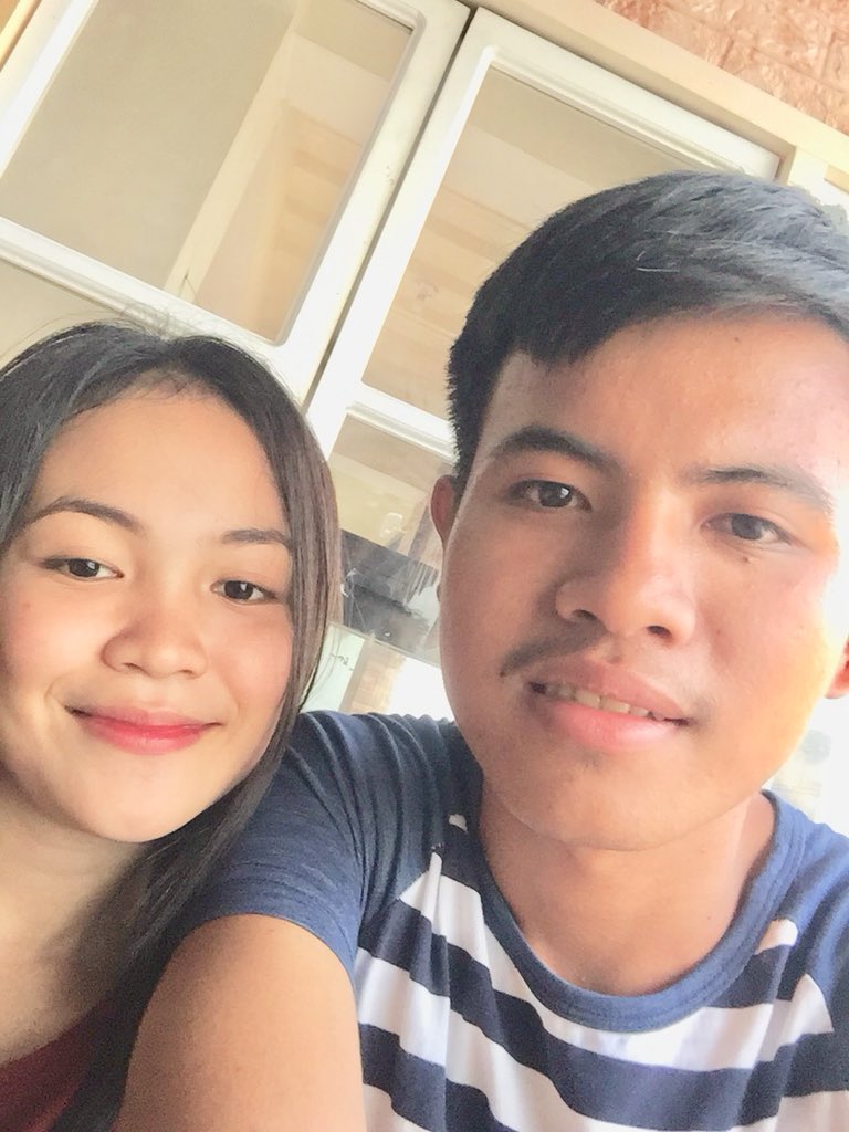 zarinatending's tweet photo. ❤️👫 https://t.co/Oxjc3mFEMY