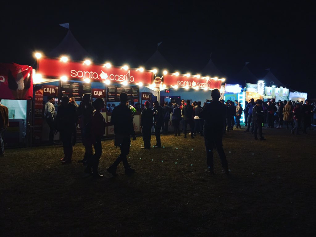 Santa_Costilla's tweet photo. Santa Costilla 🐖en el #FEPX, se caracteriza por no tener fila gracias a su agilidad. Así que que esperas? en y disfruta tu comida rica, fresca y en un par de segundos 😋.
.
.
.
.
#fepx #estereopicnic #ribs #iloveribs #ribslovers #meat #meatlovers #restaurantecampestre #ilovemeat https://t.co/0H90Q4qa1T