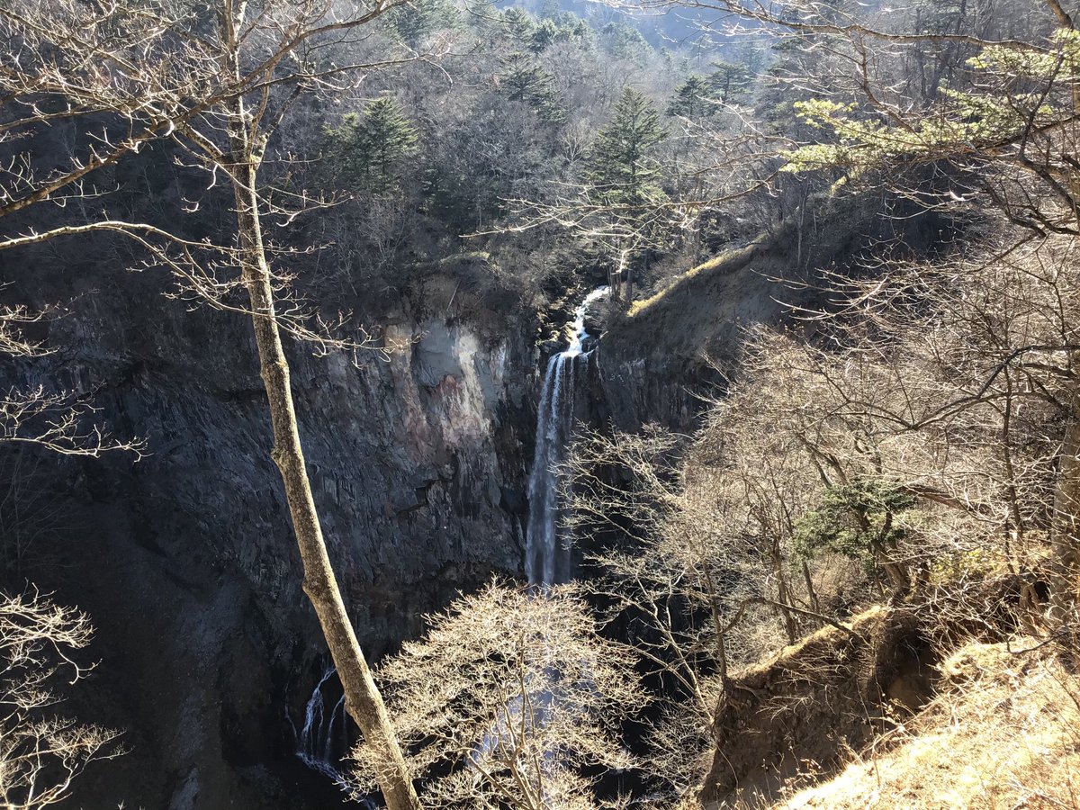 Sullivans07's tweet photo. 4月5日(金) 栃木県・日光
華厳の滝
#日光旅行記  #旅行好きな人と繋がりたい https://t.co/pN7pQGqwmm