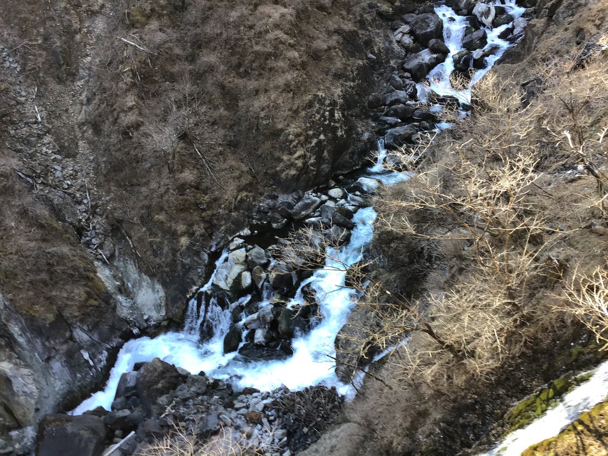 Sullivans07's tweet photo. 4月5日(金) 栃木県・日光
華厳の滝
#日光旅行記  #旅行好きな人と繋がりたい https://t.co/pN7pQGqwmm